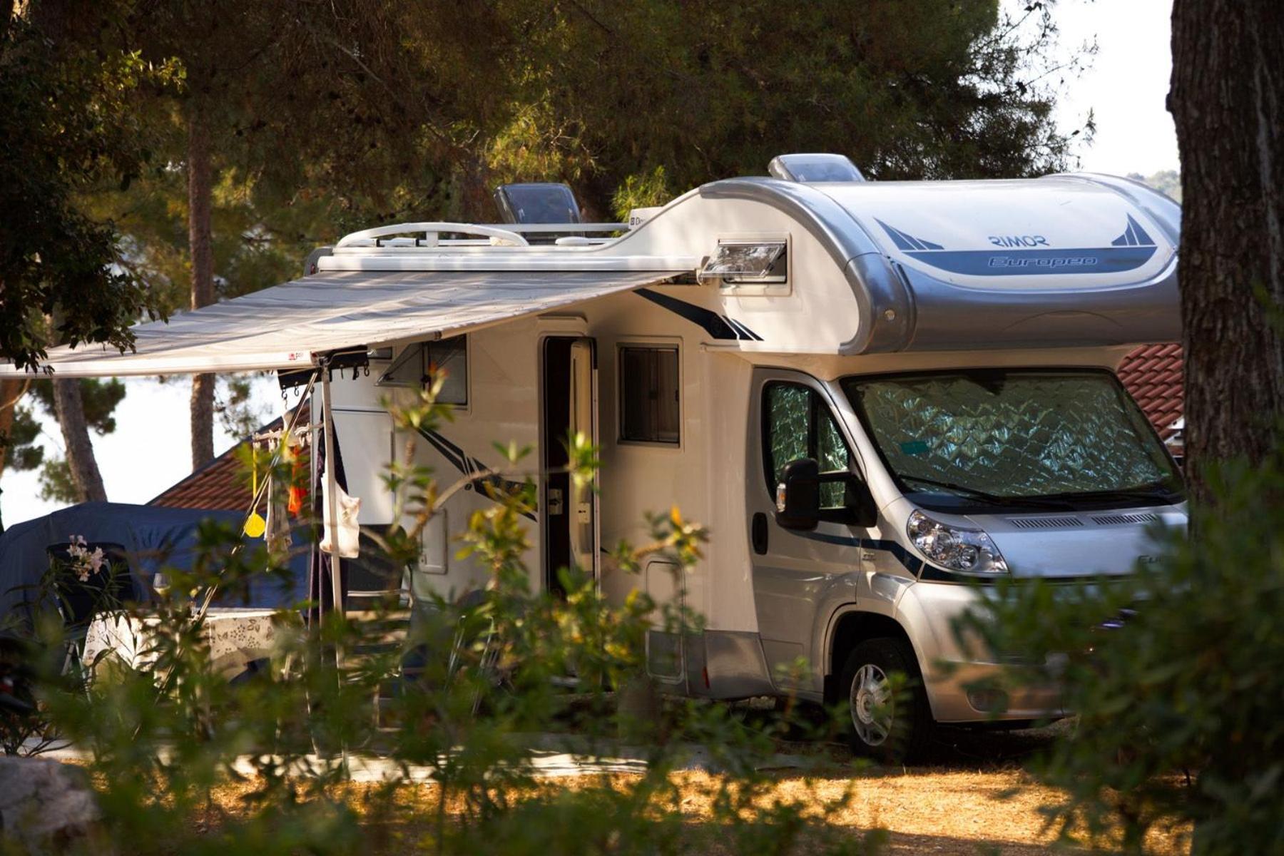 Camping Village Poljana 말리로시니 외부 사진